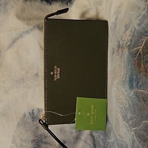 Kate Spade Cameron Street Leila Wristlet